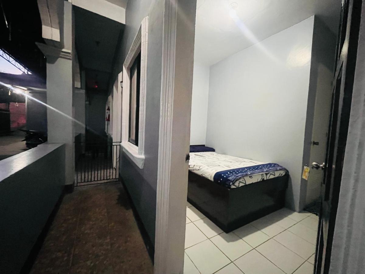 Danao Lc Bayview Apartment ภายนอก รูปภาพ